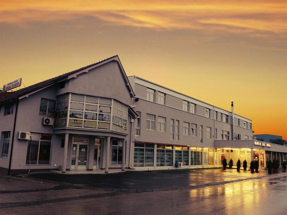 Guesthouse Dokic Leskovac  Exterior foto